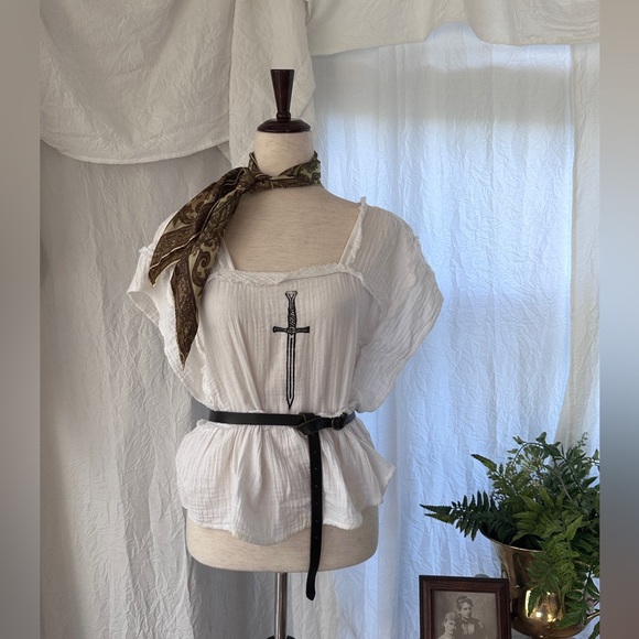 OOAK Lady Epi Shoppe Custom Hand Block Printed Knightcore Sword Blouse - Picture 3 of 5